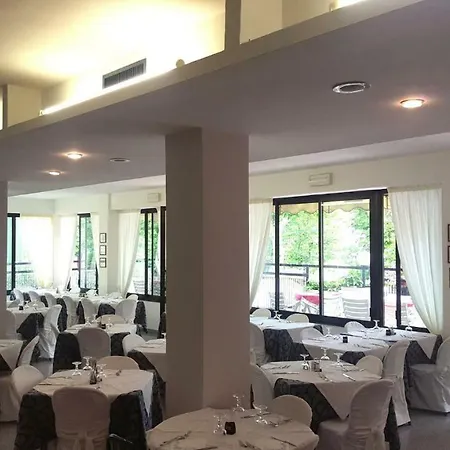 酒店 Lime 里米尼